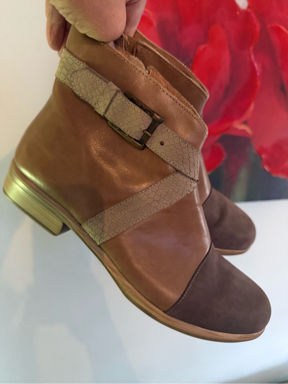 Naot Boreas Womens Leather Ankle Boots Brown Beige Colorblock Buckle EU 39 8.5